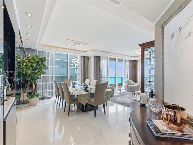 Building Photo - 17875 Collins Ave