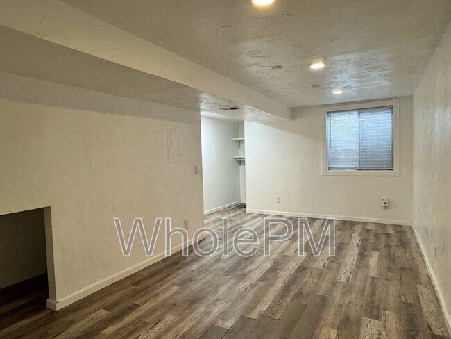 Building Photo - 7474 E Arkansas Ave