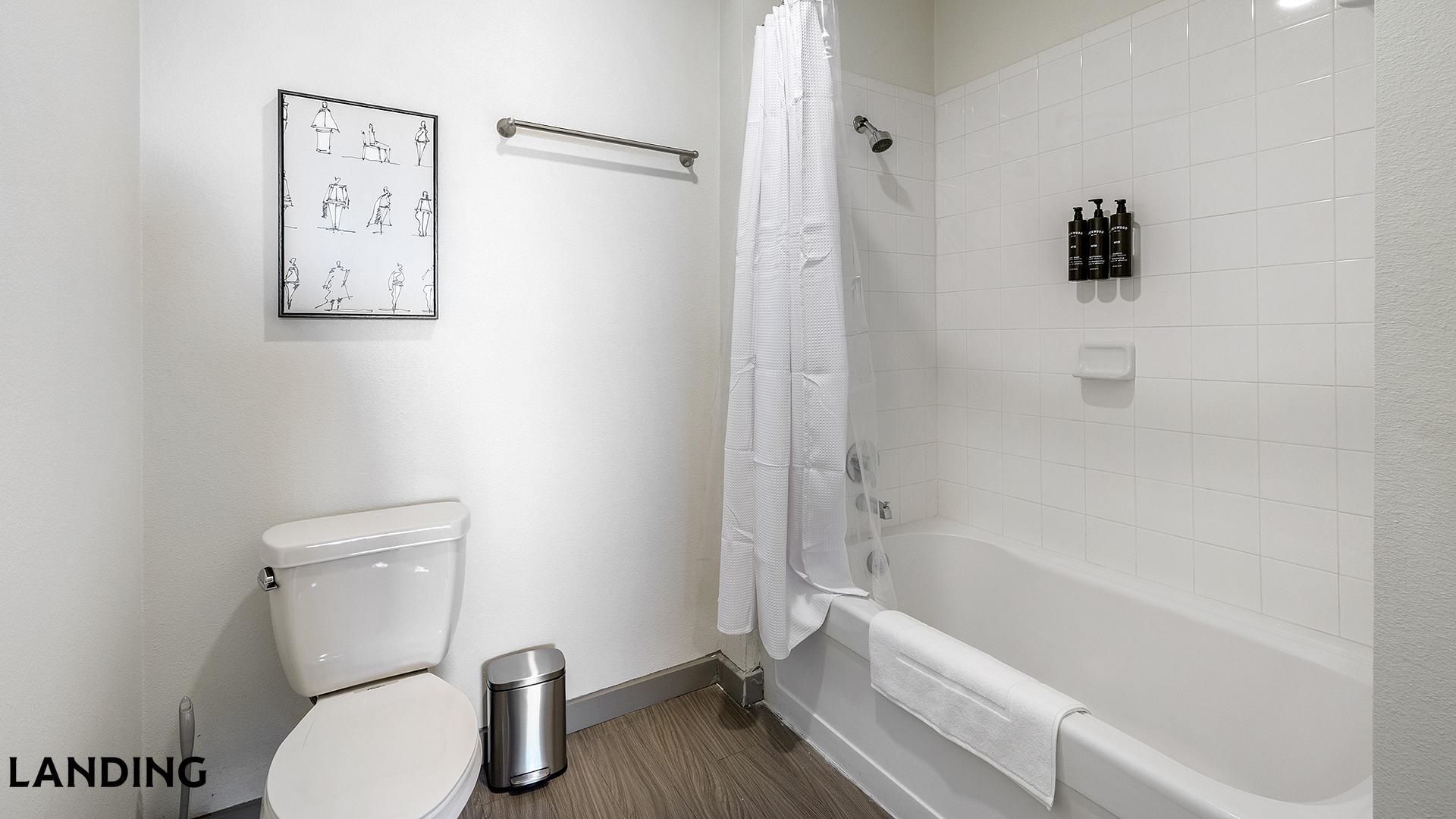 Building Photo - 101 S Center St