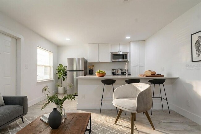 Building Photo - 3017 49th St S