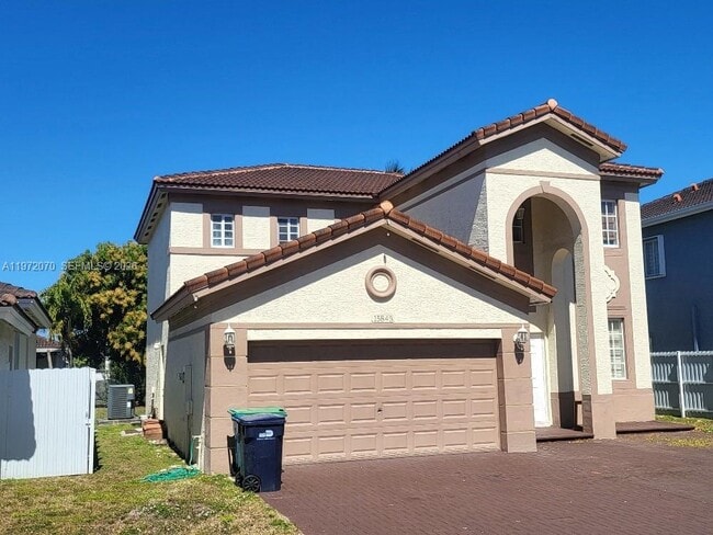 Building Photo - 15843 SW 139th St