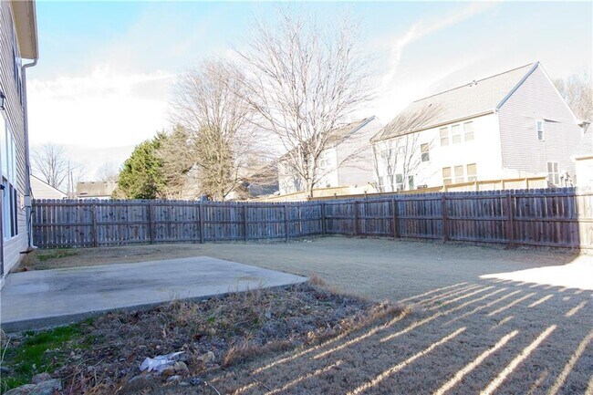 Building Photo - 2581 Southhaven Ln