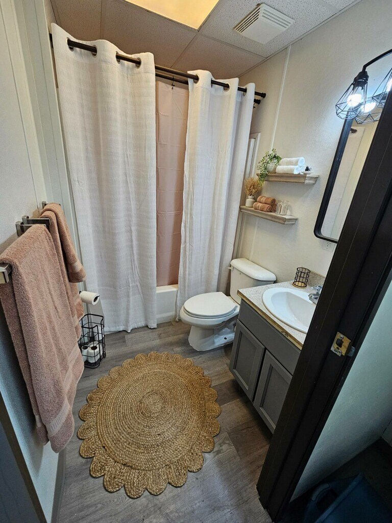 Building Photo - 12948 Ben Gurion St