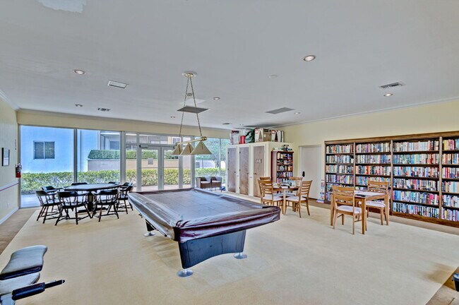 Building Photo - 11811 Ave of the PGA
