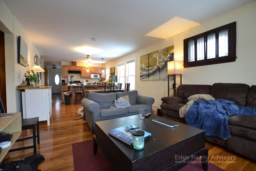 Building Photo - 9 Donnybrook Rd