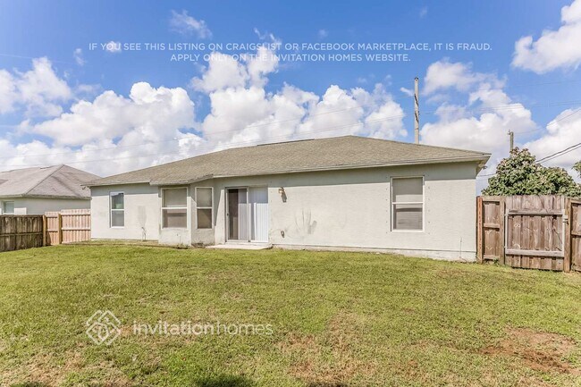Building Photo - 255 NW North Macedo Blvd