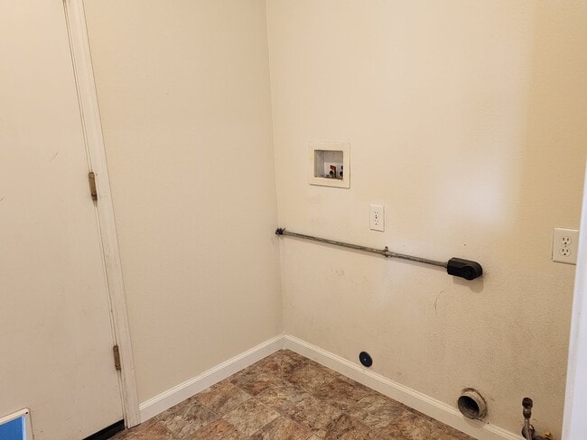 Building Photo - Home For Rent in Arbor Gardens-Gardnerville