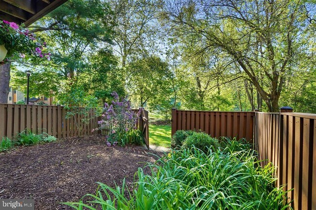 Building Photo - 7156 Winter Rose Path