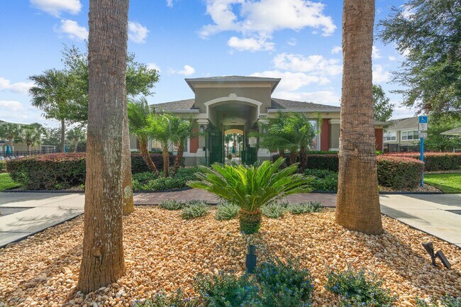 Building Photo - **Beautiful 2 Bd 2 1/2 bath Corner unit in Wynchase!!NO APPLICATION FEES