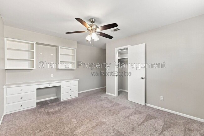 Building Photo - 5522 Dumfries Dr