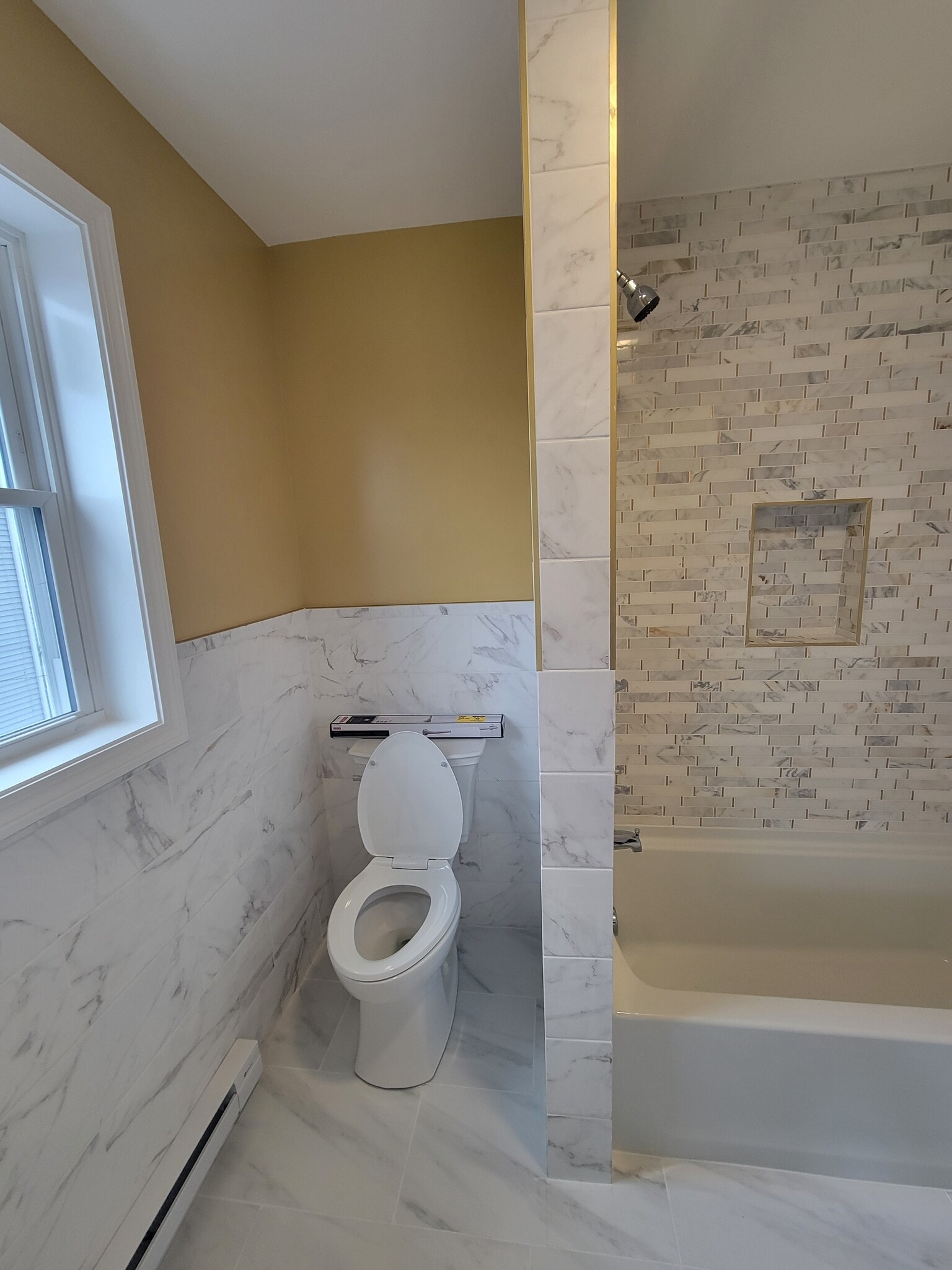 Building Photo - 33 Hamilton St