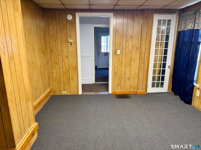 Building Photo - 185 Grove St