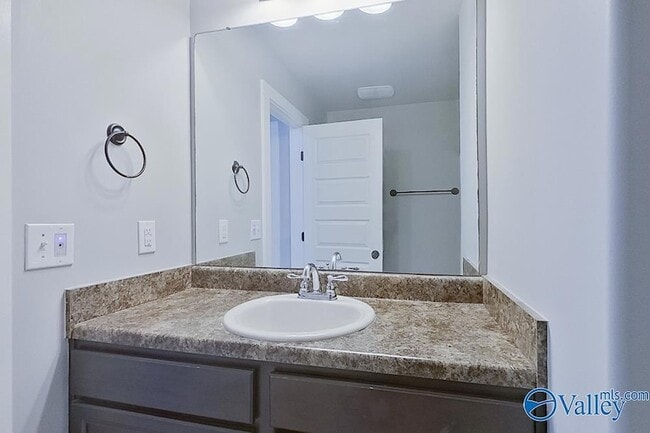 Building Photo - 496 Ford Chapel Rd