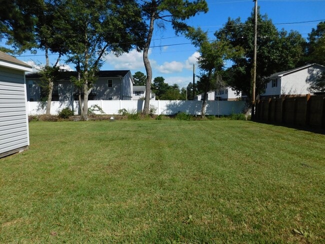 Building Photo - 1338 Hunters Rd