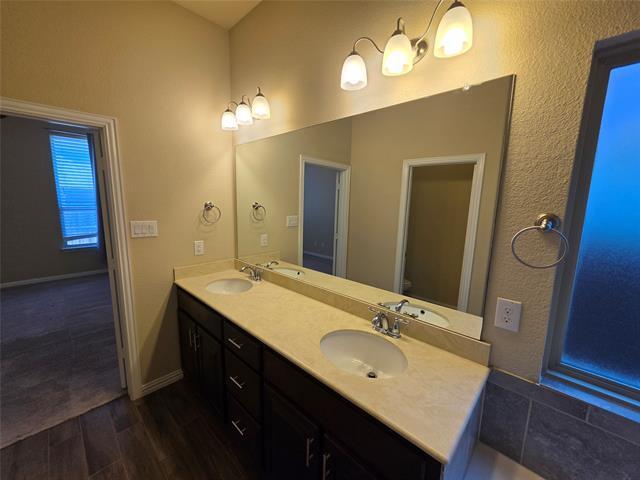 Building Photo - 2021 Milano Ln