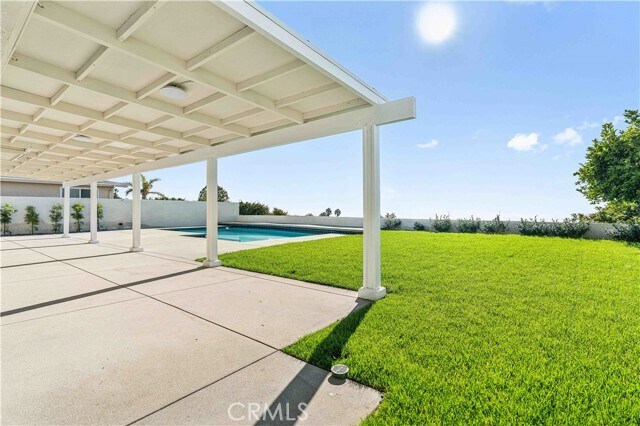 Building Photo - 30127 Vía Borica