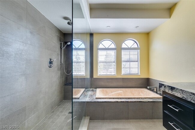 Building Photo - 5046 Schumann Dr