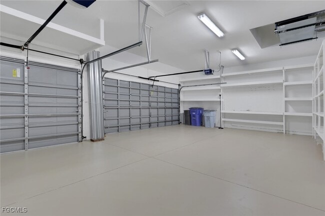 Building Photo - 12500 Fairmont Dr