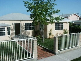 Building Photo - 5736 Willowcrest Ave