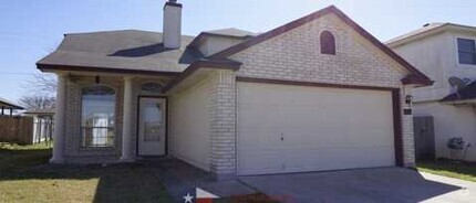 Building Photo - 2318 Tracey Ann Ln