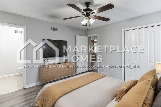 Building Photo - 3902 Trufant Ave