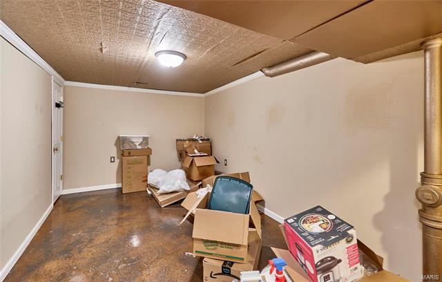 Building Photo - 708 Whitewillow Ln