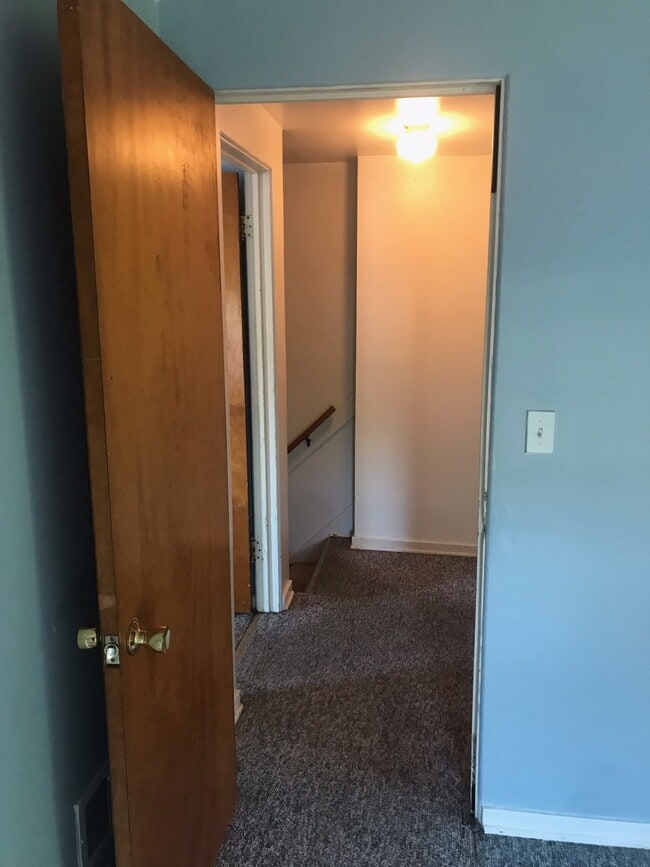 Building Photo - Keith St.