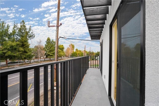 Building Photo - 18060 Oxnard St