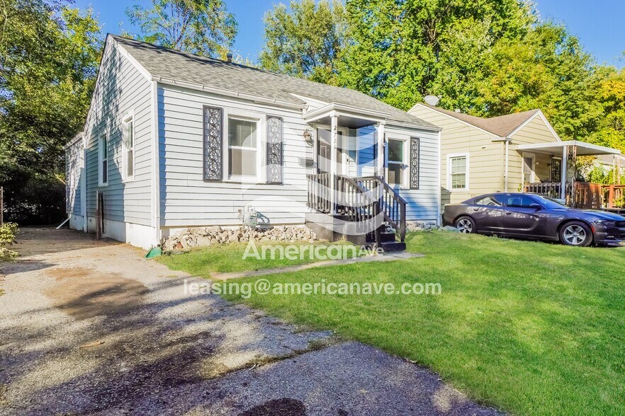 Building Photo - 2721 Algonquin Pkwy