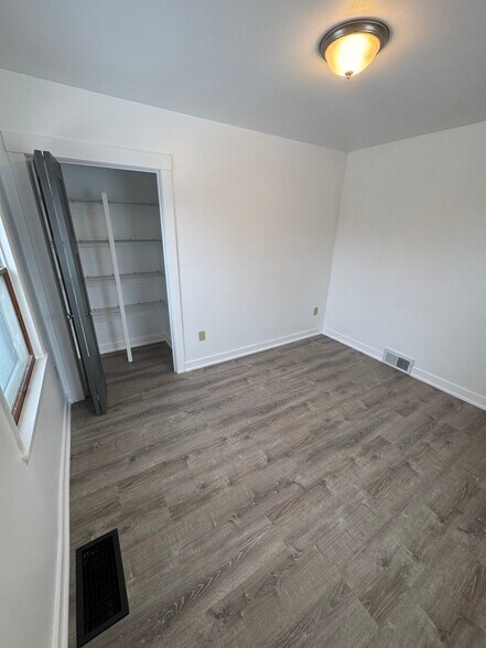 Building Photo - 531 Chicora Rd