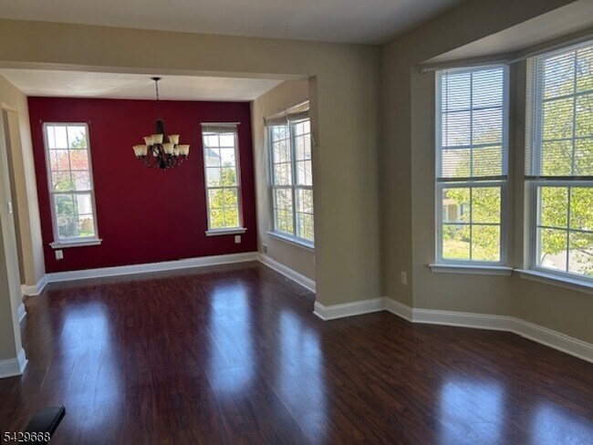 Building Photo - 240 Winding Hill Dr