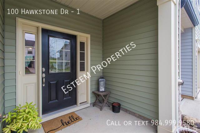 Building Photo - 100 Hawkstone Dr