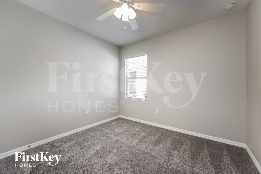 Building Photo - 27993 Arrowhead Cir