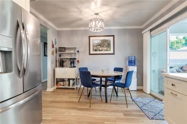 Building Photo - 12951 Cascade St