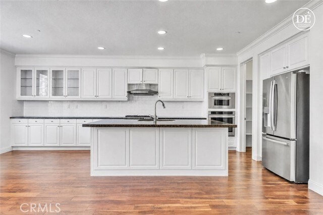 Building Photo - 135 Willowbend
