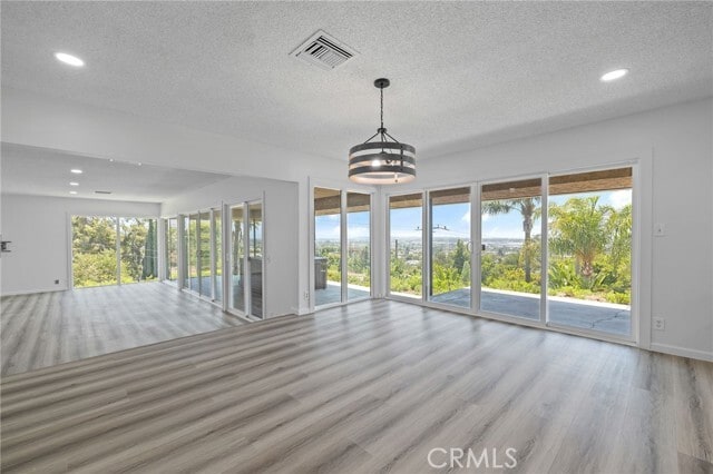 Building Photo - 1281 Mayapan Rd