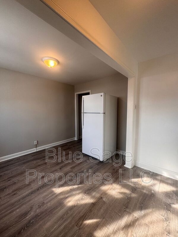 Building Photo - 56 W Albemarle Ave