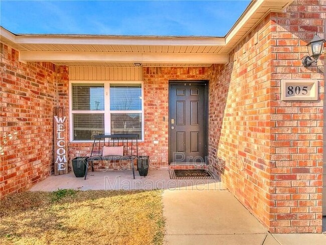 Building Photo - 805 Hallow Oak Ct