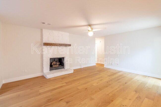 Building Photo - 7707 Copano Dr