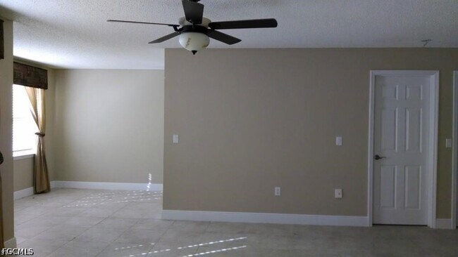 Building Photo - 12540 Equestrian Cir
