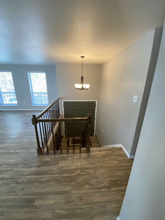 Building Photo - Beautiful Vista Grande home in cul-de-sac