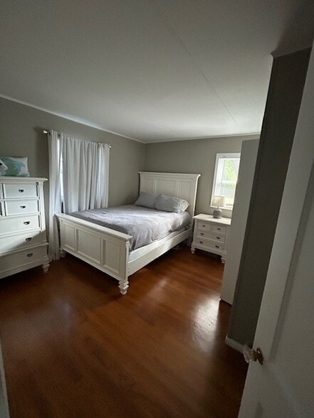 Building Photo - 1202 E Saint Andrews Rd