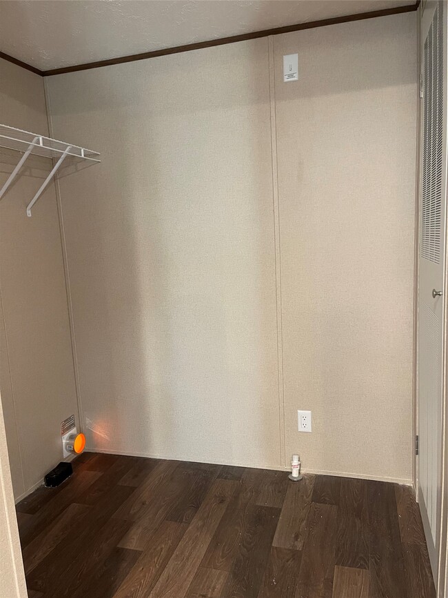 Building Photo - 8114 McHard Rd