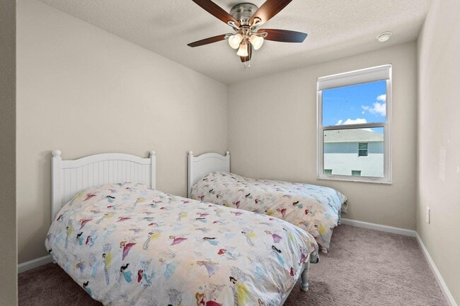 Building Photo - 359 Angler Dr