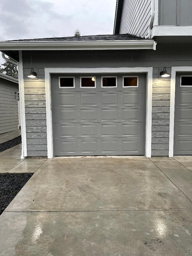 Building Photo - 6932 Liberty Ln