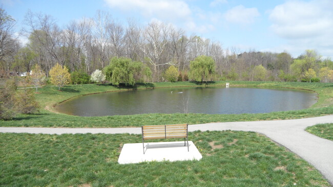Building Photo - 8921 Hunters Creek Dr