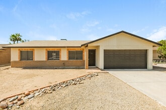 Building Photo - 10831 West Campbell Ave