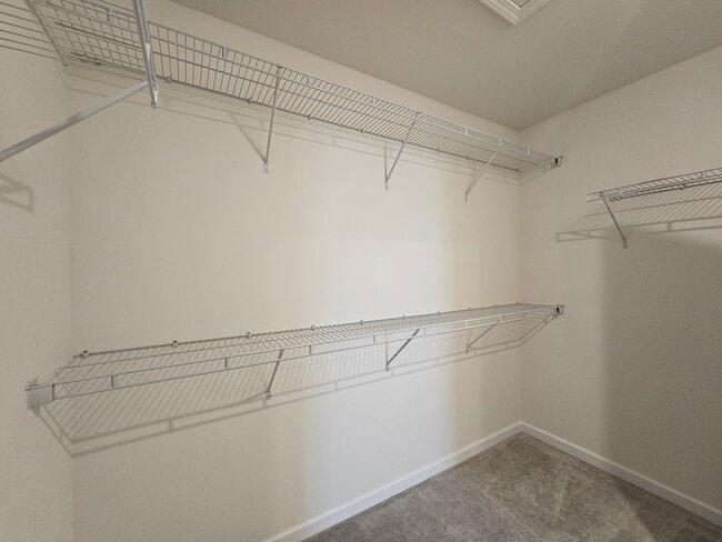 Building Photo - 5954 Hawkweed Dr