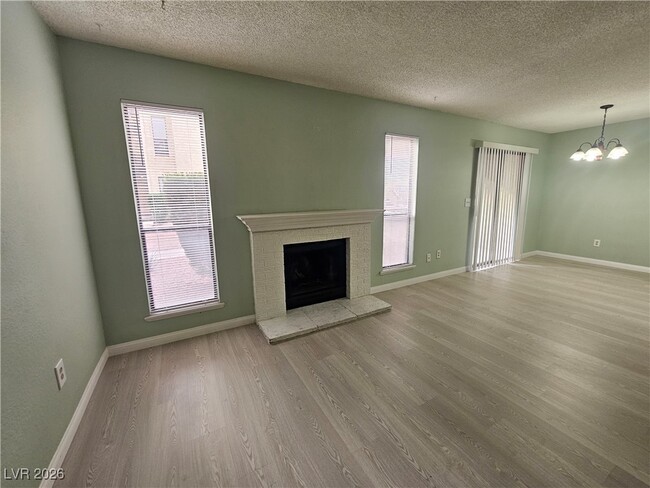 Building Photo - 4752 O'Bannon Dr