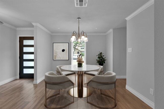 Building Photo - 2806 Triway Ln